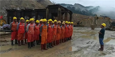 福建育華丨爭(zhēng)分奪秒抓項(xiàng)目，風(fēng)雨無(wú)阻謀生產(chǎn)！